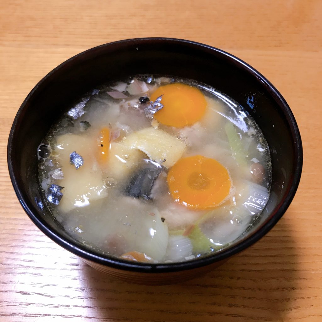 サバ味噌汁