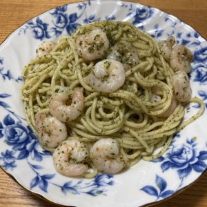 【簡単薬膳レシピ】和風ジェノベーゼパスタ〜エビを添えて〜